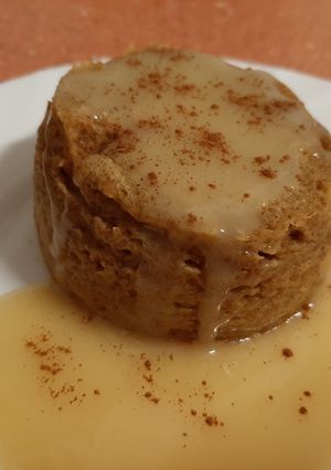 Una foto de Pastel de plátano en microondas