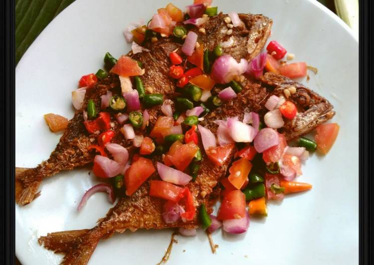 Resep Peda Merah Sambal Matah yang Enak