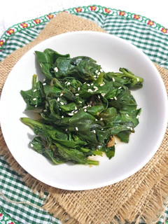 Foto resep Salad bayam brazil ala fe