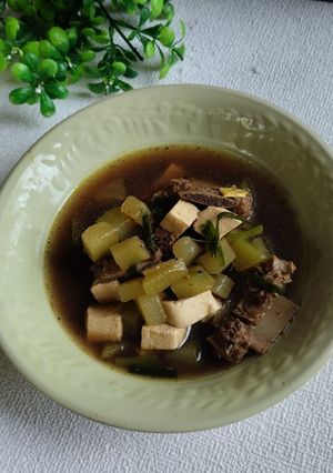 Foto resep Rawon Iga Tahu Putih
