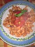 Riccioli con sugo di verdure..