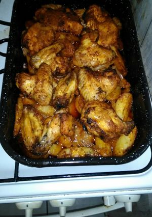 Tepsis csirkeszárny krumplival és hagymával 😍 recept fotója
