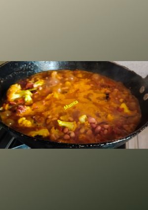 A picture of गोभी बड़ी झूनगा की सब्जी.