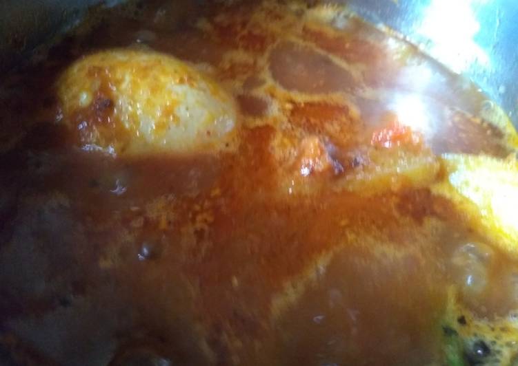 Recipe of Speedy Egg curry