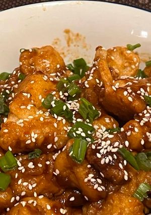 A picture of Sesame fried cauliflower.