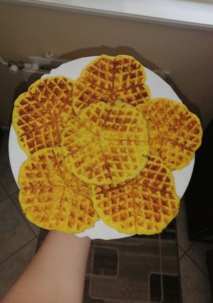 O poză a rețetei Vafe cu cartofi și cașcaval.