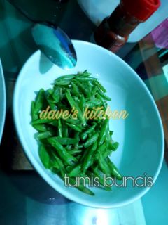Foto resep Nasi kuning ambon - the series - tumis buncis