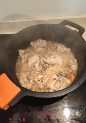 Una foto de Pollo con ajo