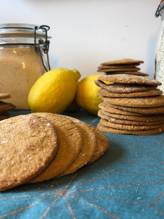 Foto de Bolachas saudáveis e sem açúcar de Aveia e Banana #aveia #banana