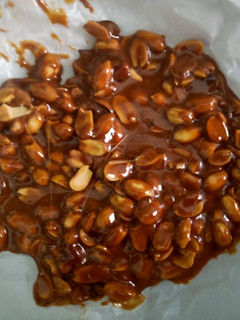 A picture of Peanut Chikki.