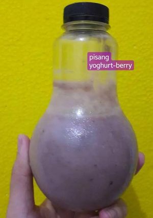 Foto resep Jus Pisang-Yoghurt Berry