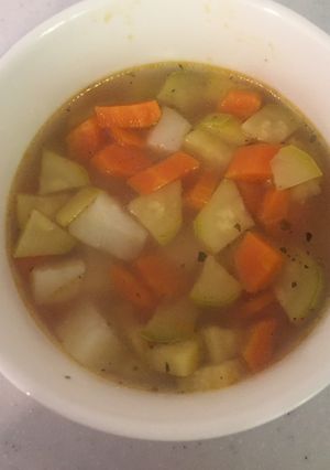 صورة لوصفة شوربة الخضار سهلة وسريعة