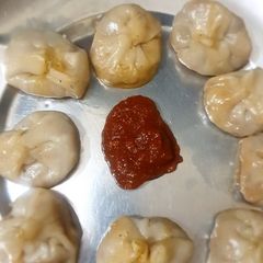 A picture of Steamed Momos.