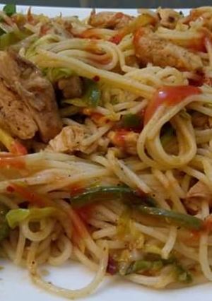 A picture of Chicken chow mein.