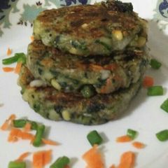 A picture of Harabhara quinoa kabab.