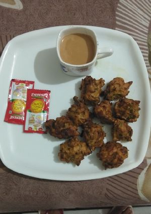 A picture of Onion potato pakode.