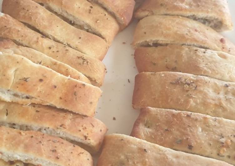 Step-by-Step Guide to Make Speedy Stuffed Garlic bread