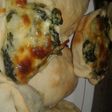 Canastitas de acelga, salsa blanca y queso
