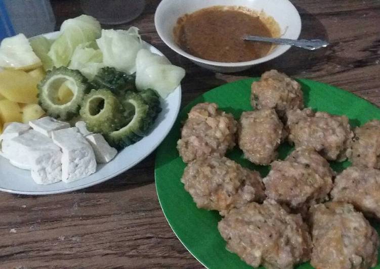 Siomai babi udang ala siomai bandung