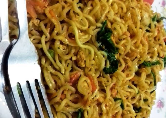 Mie goreng sayur