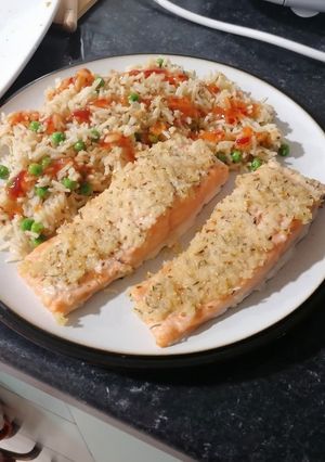 A picture of Crispy panko Salmon.