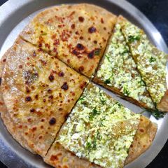 A picture of Paneer cheesy paratha.