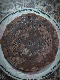 عکسی از دستور کیک یک تخم مرغی شکلاتی