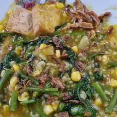 รูปของ Tinutuan (Bubur Manado)