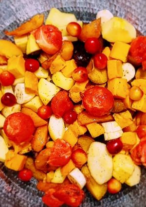 A picture of Summer Fruit Chaat.