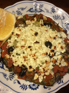 A picture of California Farm Greek Pizza.