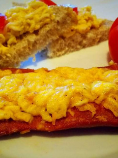 Tojáskrémes virsli recept fotója
