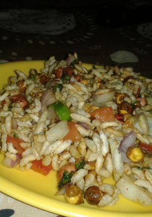 A picture of Street food bhel.