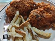 Una foto de pollo al eneldo