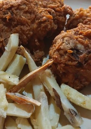 Una foto de Pollo 🍗 estilo KFC