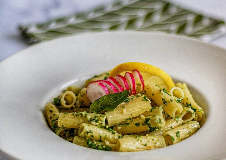 Pesto au fanes de radis