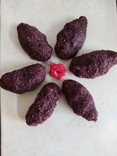 கருப்பு கவுனி கொலுக்கட்டை செய்முறை முக்கிய புகைப்படம்