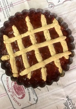 Una foto de Pasta frola con dulce de guayaba