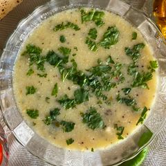 A picture of Rajasthani Besan kadhi.