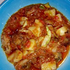A picture of Stew with cabbage an patato.