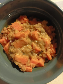 Une photo de Curry à la patate douce