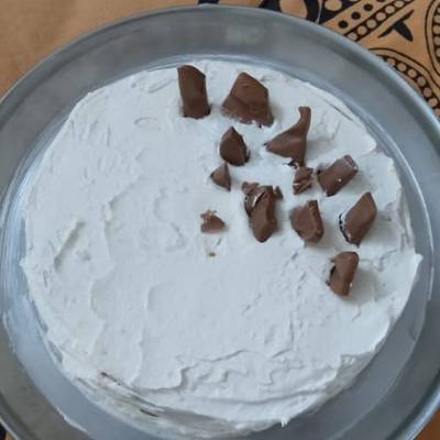 Min 2 Kg Birthday Cake – SKUCAK161 - Online Gifts Delivery in Dubai UAE