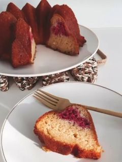 Foto de Bolo de Limão e Framboesas