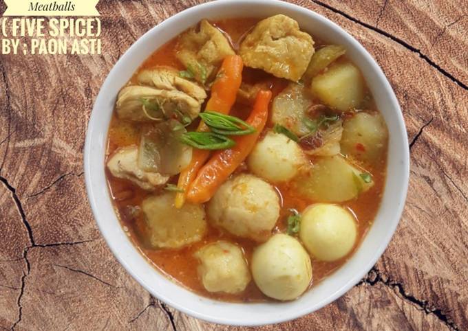 Ternyata ini lho! Bagaimana cara memasak Curry with meatballs (five spice) dijamin sempurna