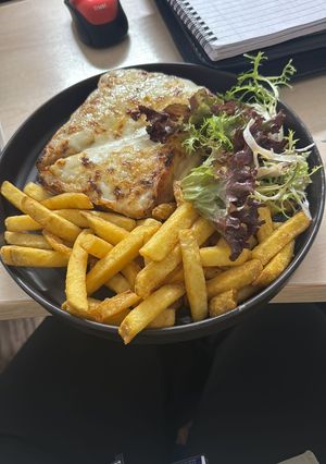 A picture of Easy croque monsieur.