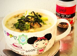 Hình của món Cháo chim bồ câu, đậu xanh & hạt sen.