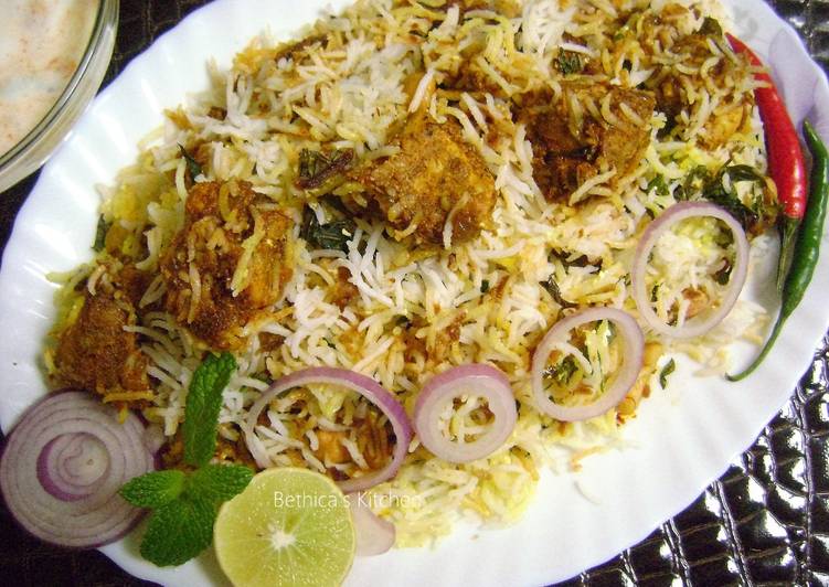 Recipe of Favorite Charcoal Smoked Chicken Tikka Biryani