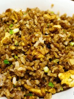 古早味ㄟ醬油炒飯 的食譜成品照片