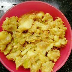 A picture of Potato curry.