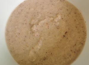 Una foto de Sopa de avellana