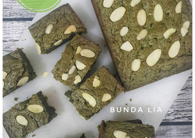 Green Tea Chewy Brownie